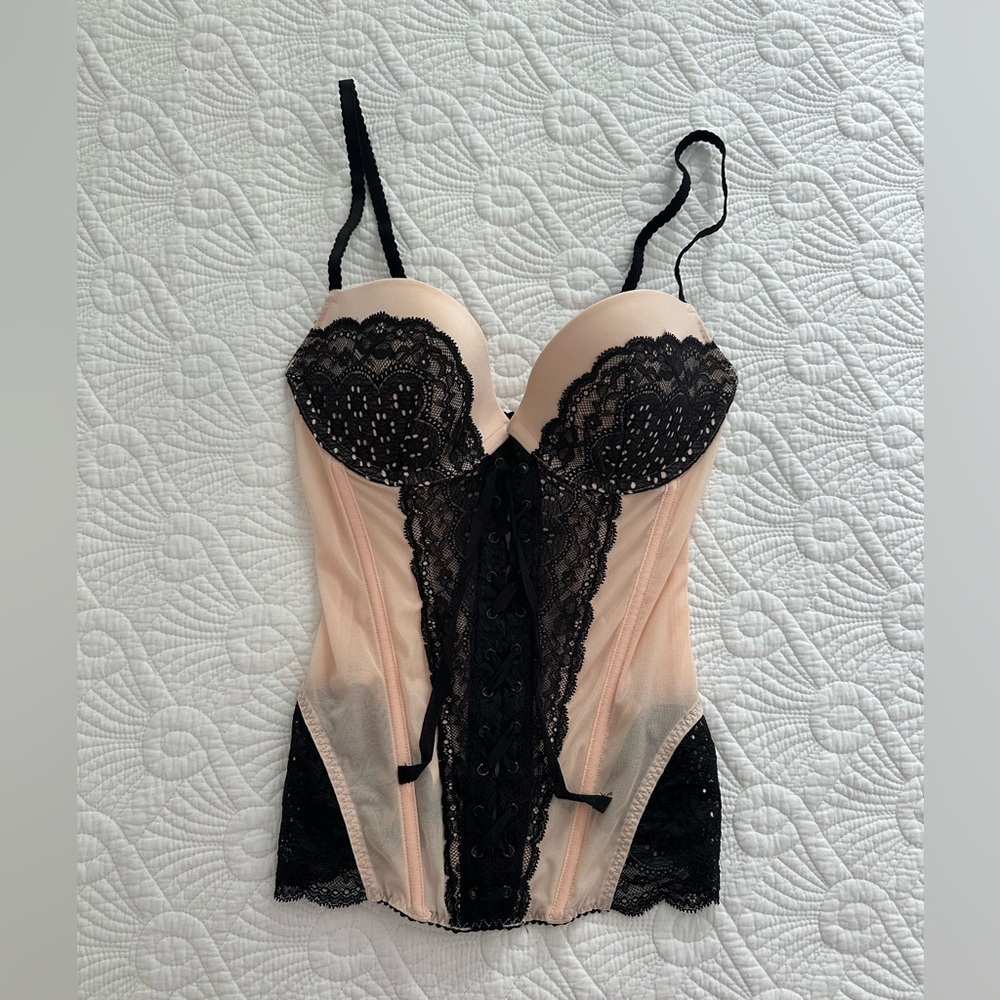 Victoria's Secret Black/pink corset